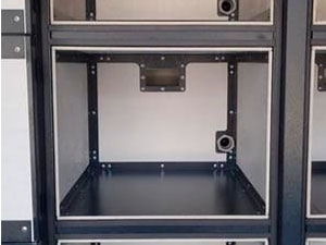 Огнестойкий шкаф для литий-ионных АКБ БШ-О-06-17 в открытом виде 4